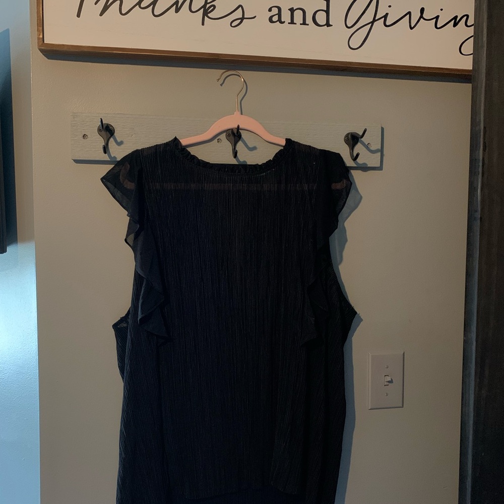 Elegant Black Sleeveless Top